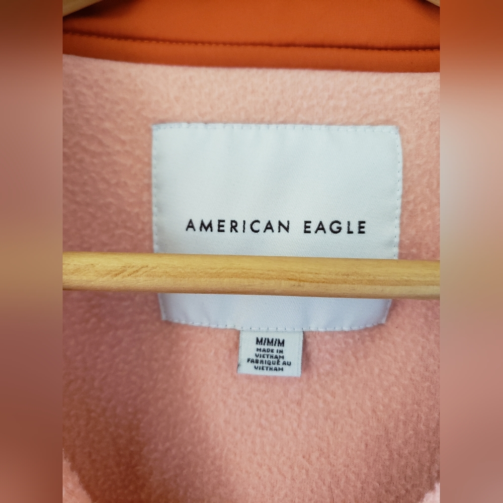 American Eagle peach and orange fleece button up - Picture 3 of 6